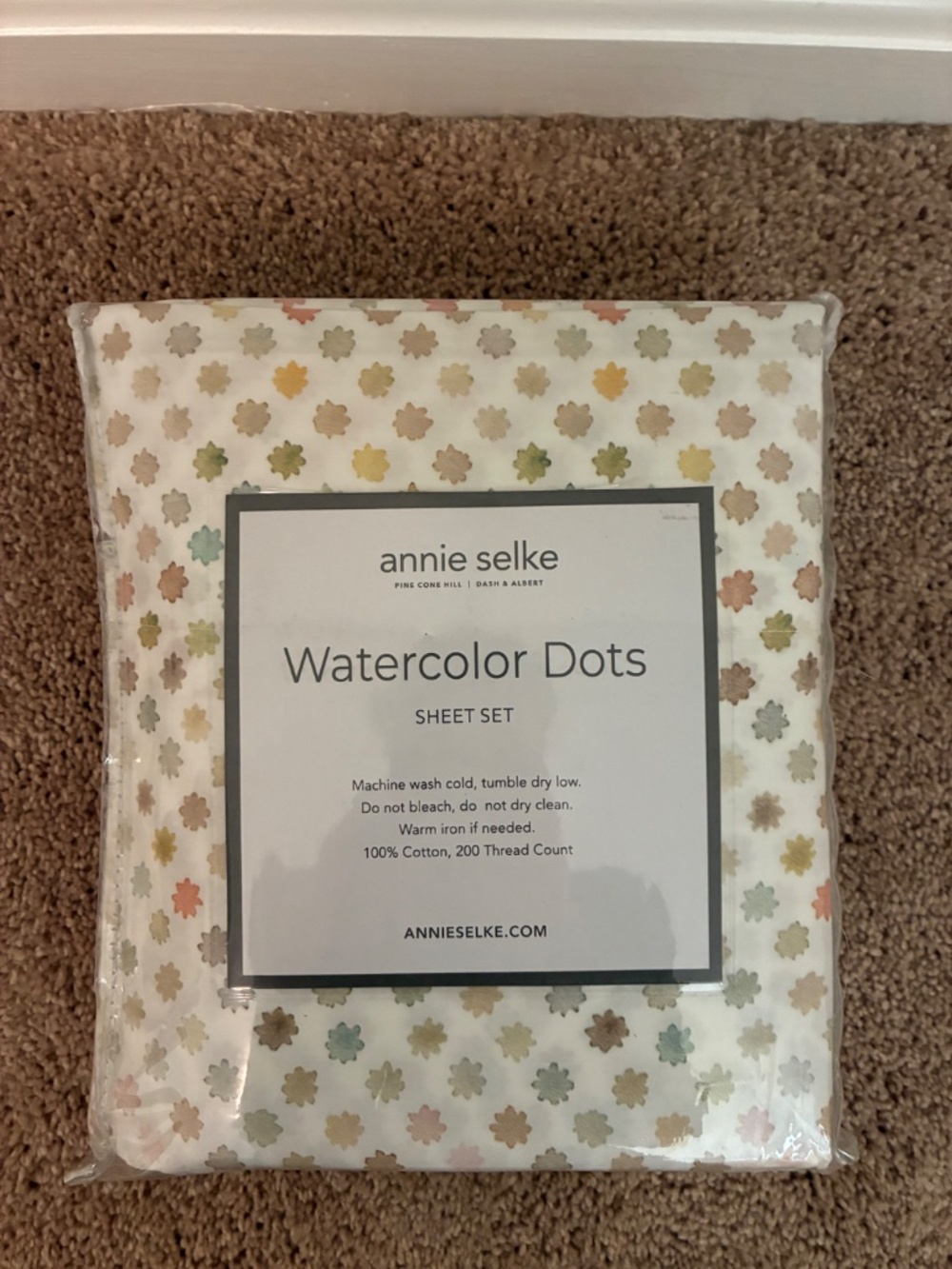 Annie Selke queen sheet set - Picture 3 of 5